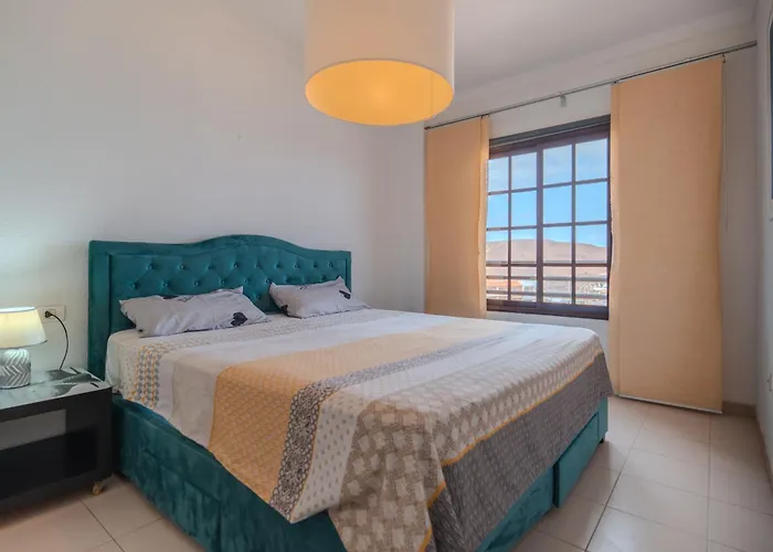 Zomero, Seaview & Wifi & Pool Costa del Silencio