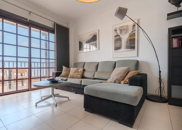 Appartement Zomero, Seaview & Wifi & Pool